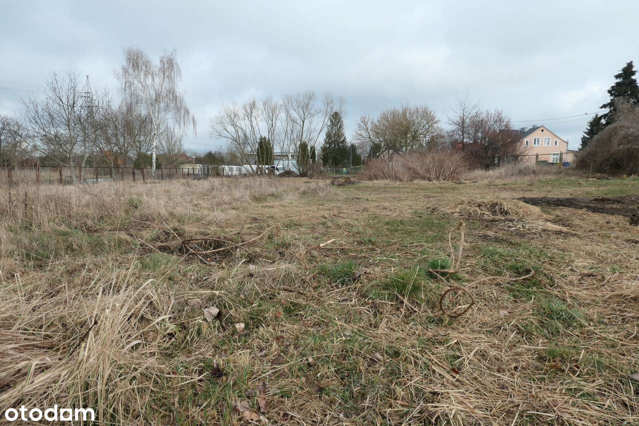 Gotowy teren usługowy z budynkami i możliwością rozbudowy-14