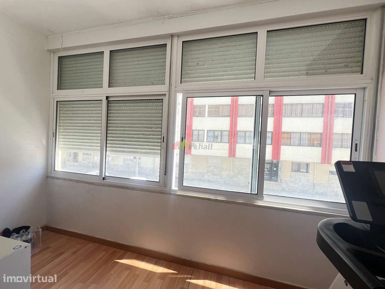 Apartamento T3 com 2 Wc´s e arrecadação-7