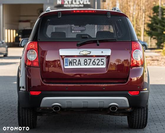 Chevrolet Captiva 2.0 2WD 5 Sitzer LS - 11