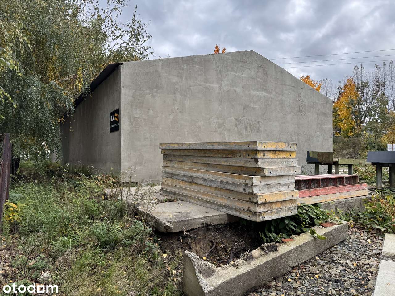 Hala 193  m2 / biuro 28 m2/plac z zabudowa 1448 m2 -  bez pośredników - Pełny obrazek: 4/6