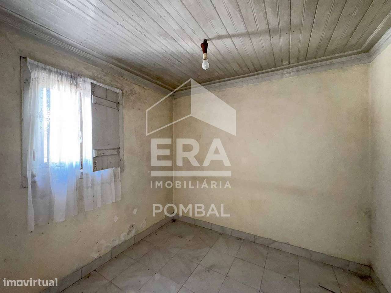 Moradia T3, Santiago e São Simão de Litém e Albergaria dos Doze-13