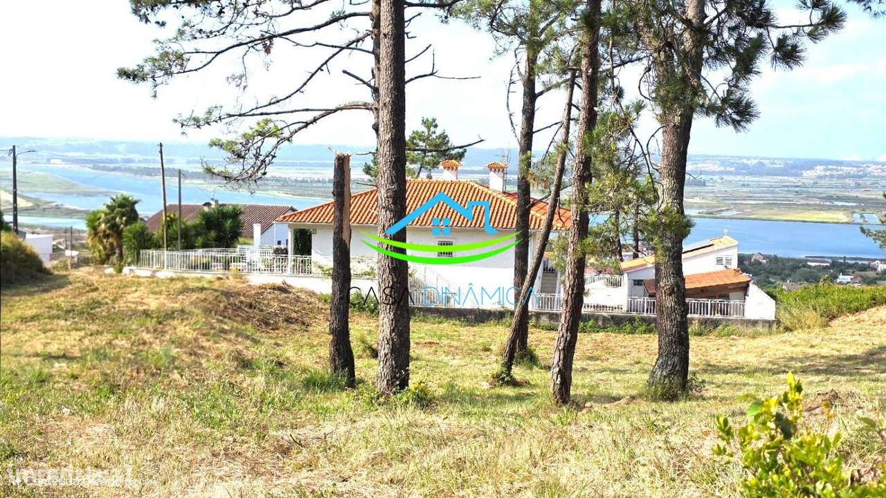 Terreno 2640 m2 com vistas deslumbrantes em Vila Verde - Grande imagem: 2/10