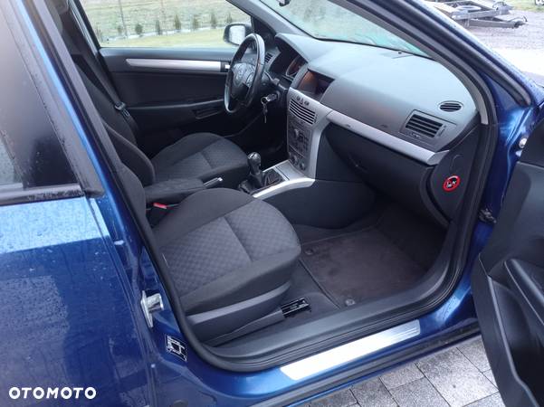 Opel Astra III 2.0 T Sport - 15