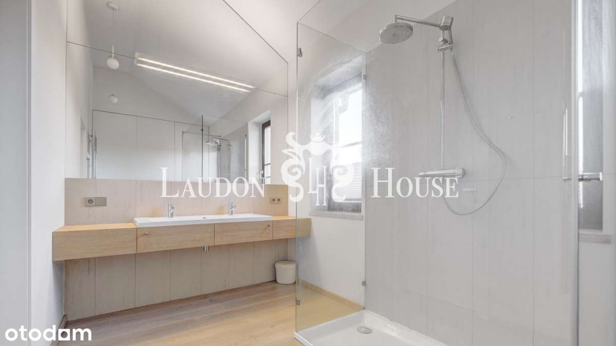 Dom wolnostojący na zamkniętym osiedlu-17