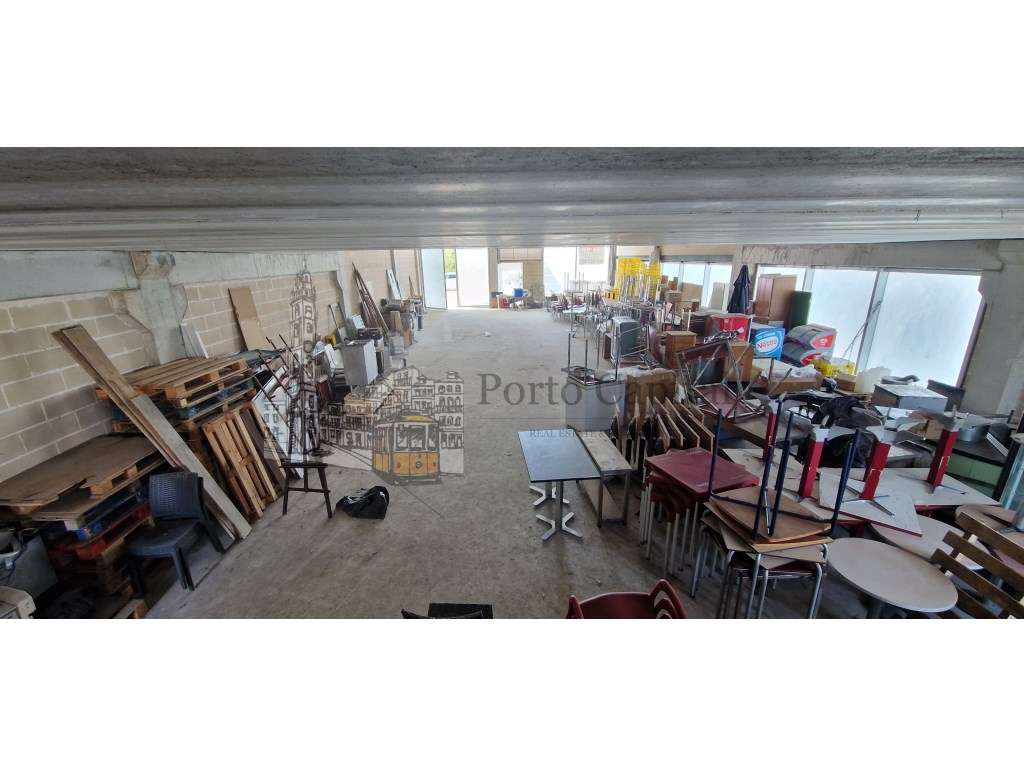 excelente armazém para arrendamento em Ermesinde com 400m2 - Grande imagem: 4/15