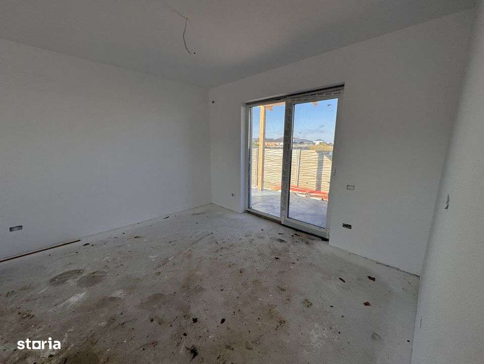 3 CAMERE, DESPARTIT PRIN C.T , SUPRAFATA GENEROASA - Imagine principală: 3/13