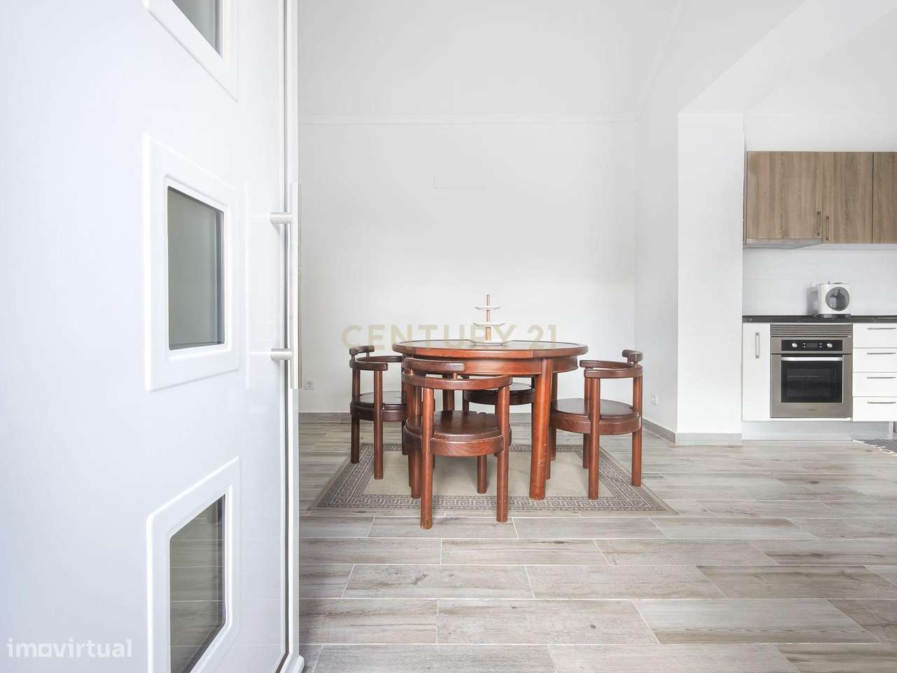 O Refúgio Perfeito em Tavira | Moradia T2 Térrea Renovada em 2024 junt-9