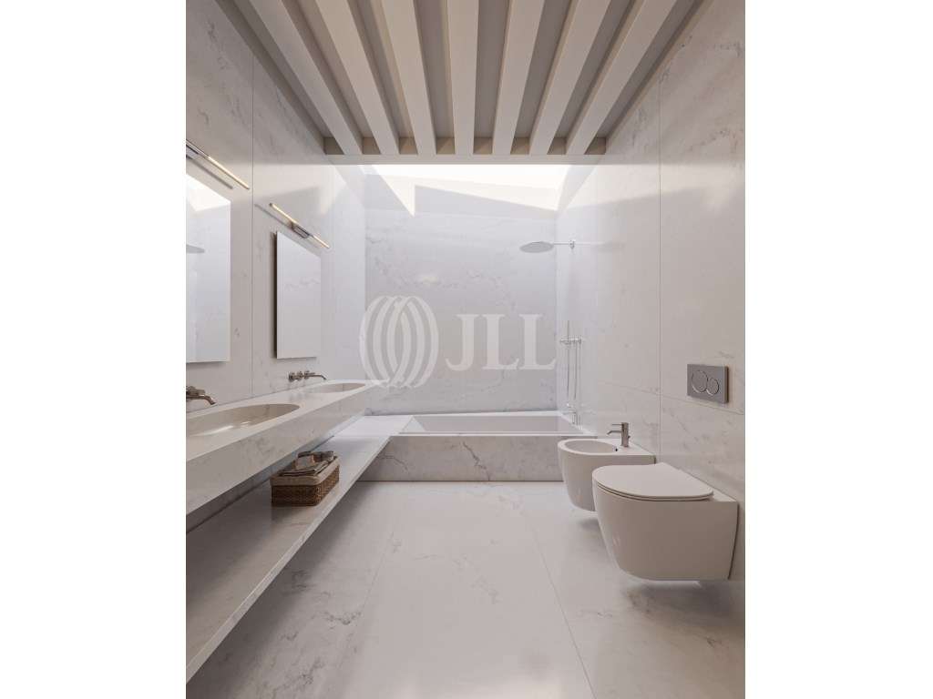 Moradia T4, com terraço e jardim, na Graça, em Lisboa - Grande imagem: 4/18