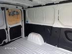 Renault Trafic - 12