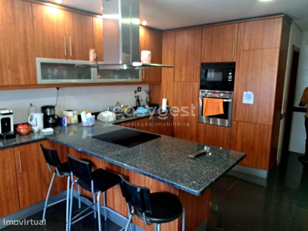 Apartamento de 176mts2, tipologia T3 com terraço na Baixa Setubalense. - Grande imagem: 4/15