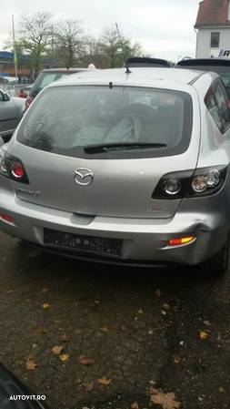 Dezmembrez Mazda 3 1.6 diesel 109 cai Motor Cutie pompa Turbo Xenon - 4