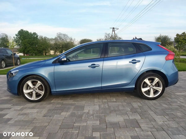 Volvo V40 D2 Kinetic - 13