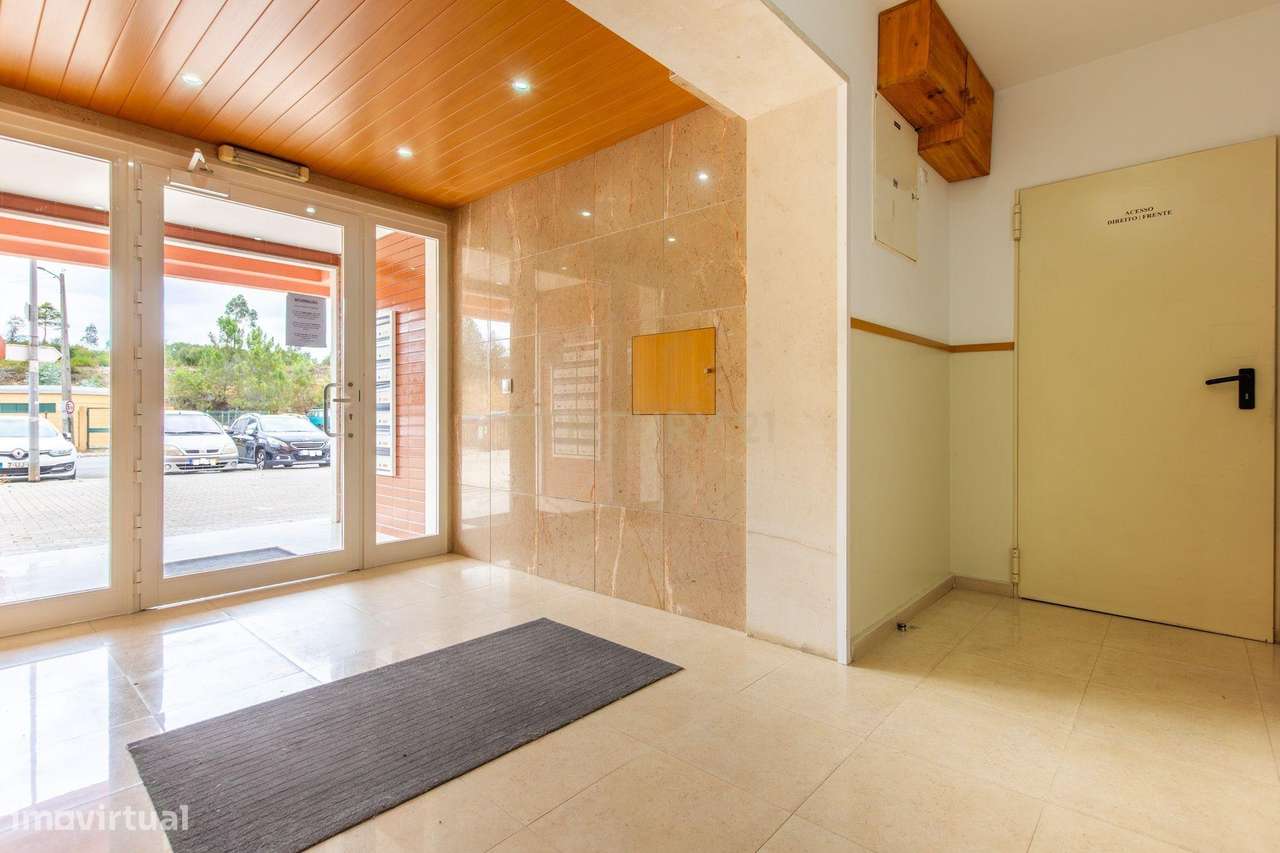 Apartamento T2 em Corroios, Seixal - Oportunidade Única!-20