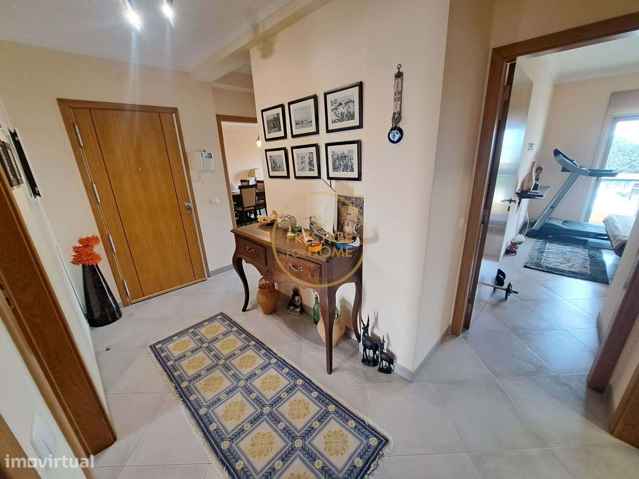 Apartamento T3 de Qualidade Superior com Garagem em Box, Arrecadação e-7