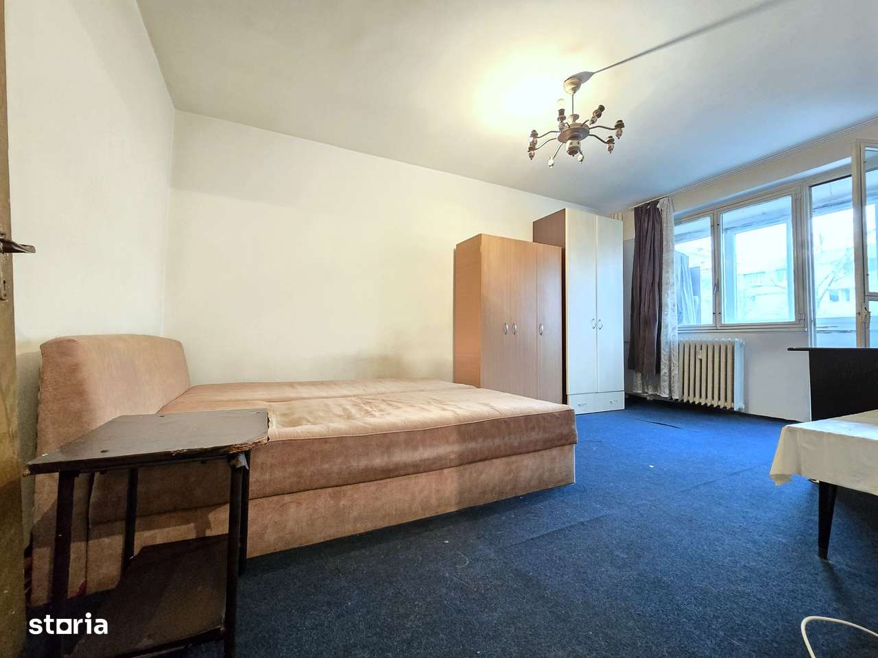Apartament de 3 camere la etajul 1 al blocului Lacul Tei-Maica Domnului