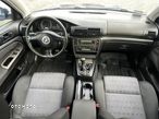 Volkswagen Passat 1.6 Trendline - 12