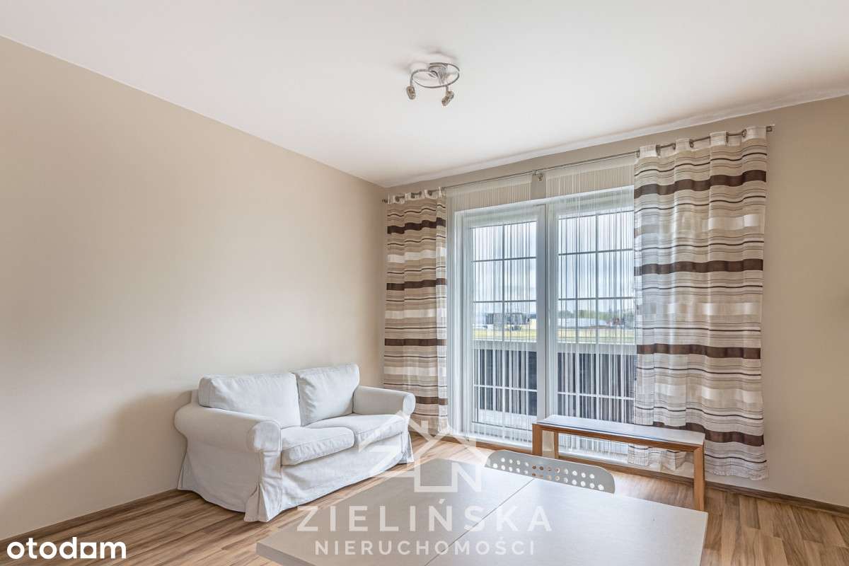 Słoneczne 3 pokoje z balkonem-0