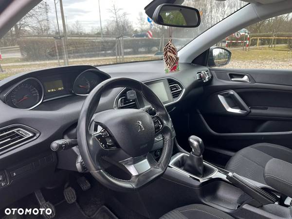 Peugeot 308 1.6 HDi Active - 8