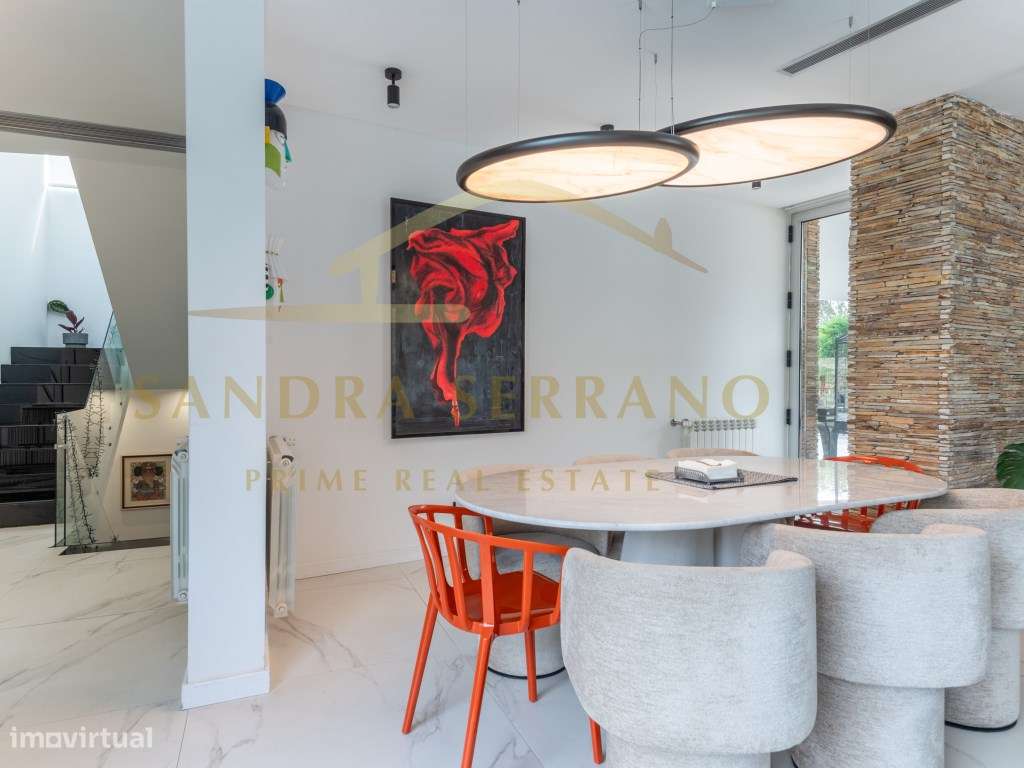 Moradia de arquitetura contemporânea com 5 Suítes-33