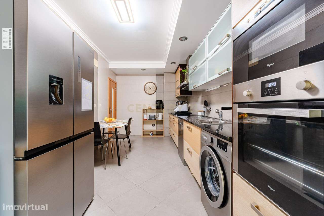 Apartamento T3 com excelente exposição solar-14