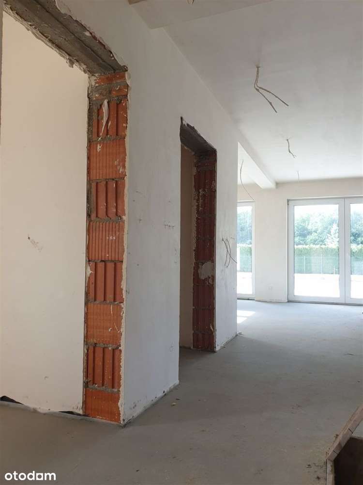 Wolnostojący dom z pompą ciepła-7