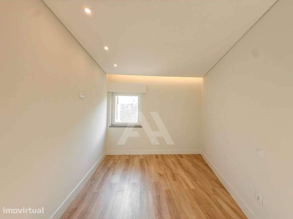 Apartamento T2 no Monte Estoril a 5 Minutos da Praia-21