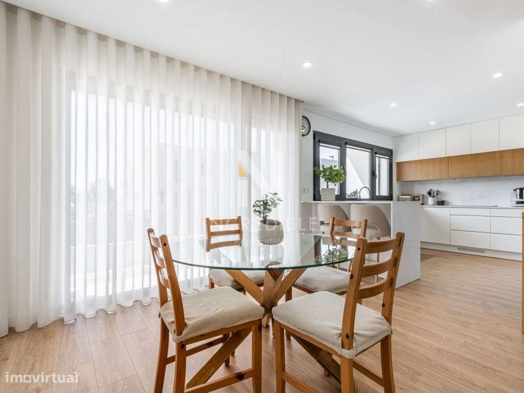 MORADIA T3 SEMI-NOVA EM GAVETO - MERELIM, BRAGA-7