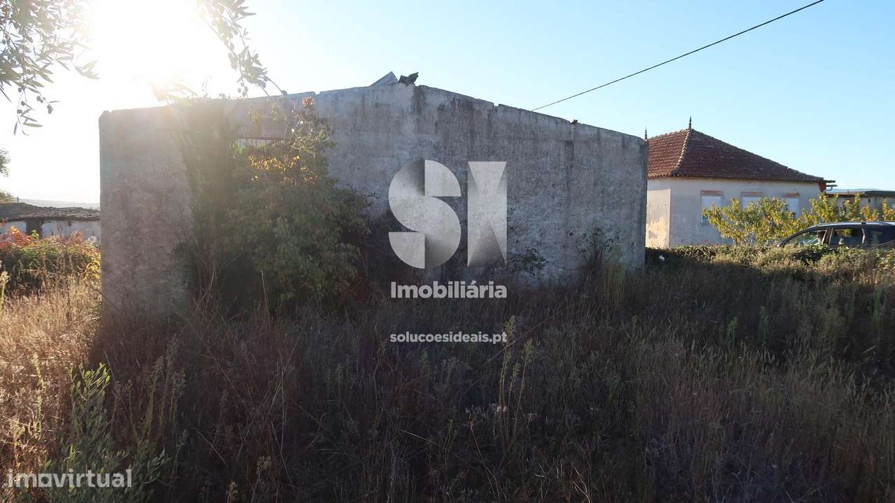 Moradia T2 C/P/Aprv V.N.Poiares - Grande imagem: 3/27