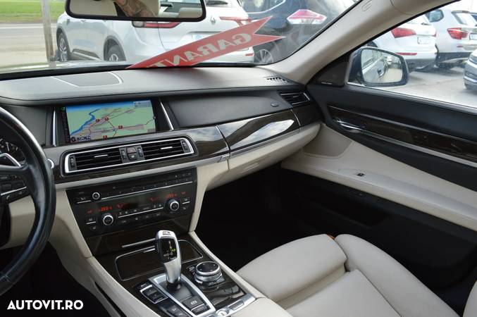 BMW Seria 7 730d xDrive Edition Exclusive - 21