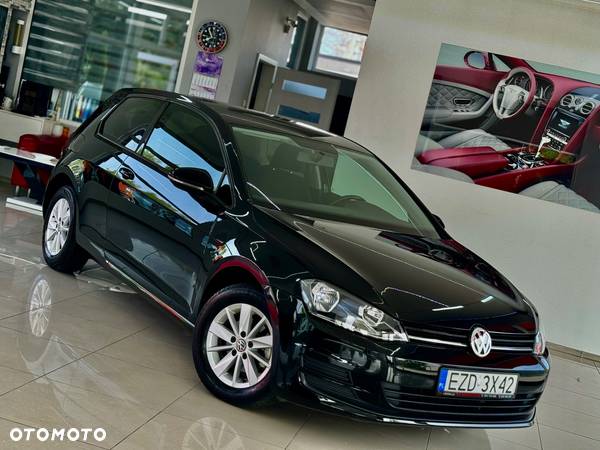 Volkswagen Golf - 38