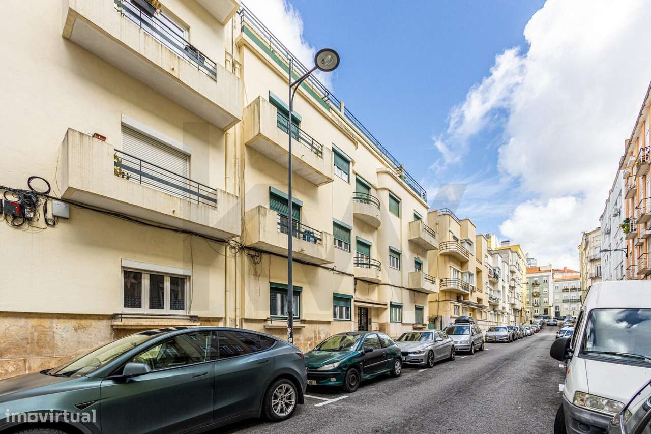 Apartamento T4 com 145 m2, localizado em Arroios, Lisboa - Grande imagem: 4/31