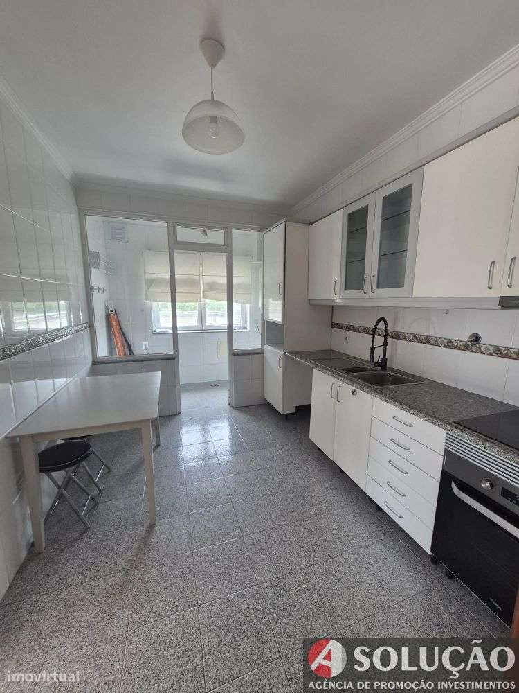 Apartamento T2 em Oliveira do Douro-5