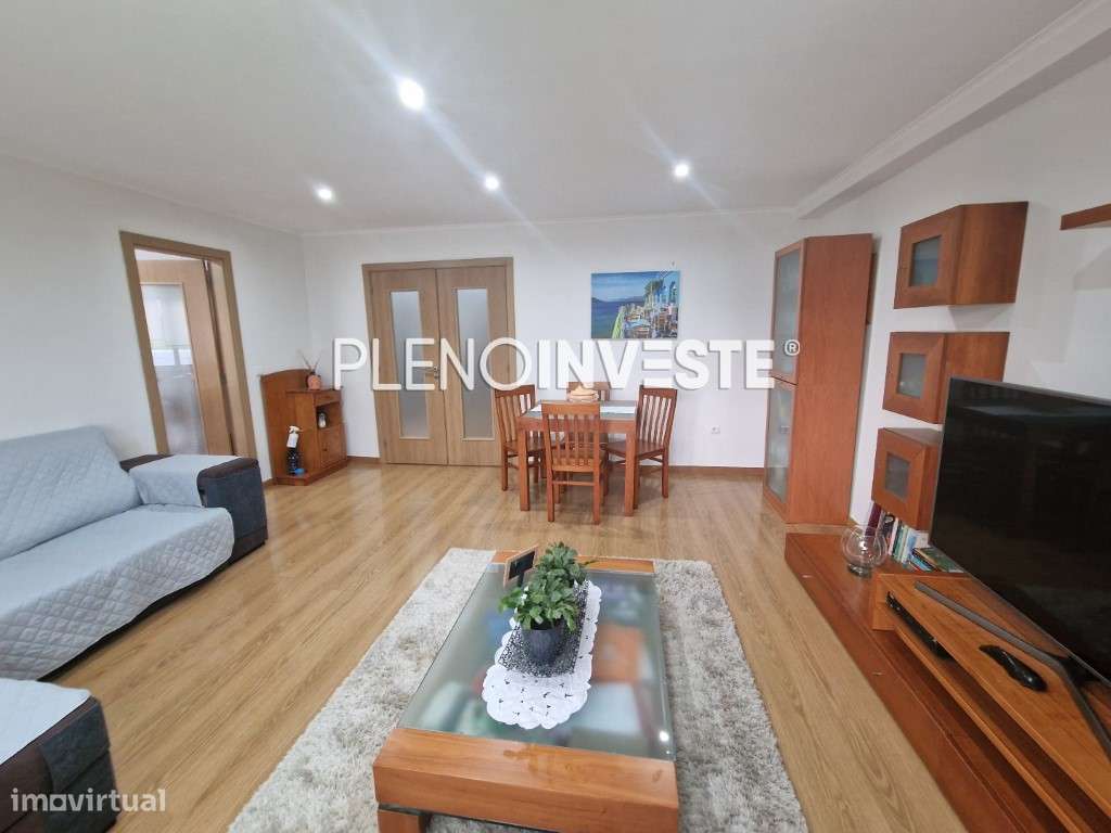 T2 com boas áreas em Paio Pires-6