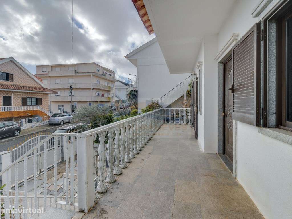 Fantástica moradia T5 com espaço exterior nos Moinhos da Funcheira ... - Grande imagem: 4/49