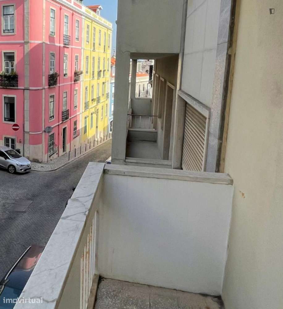 Apartamento com 2 quartos - localizado em Lapa Lisbon - Grande imagem: 2/7