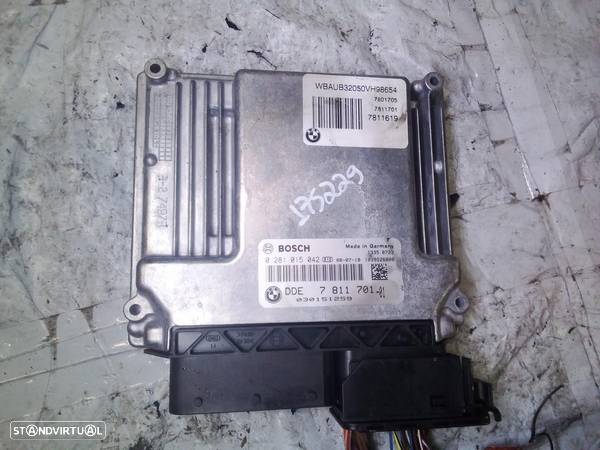 Centralina do motor BMW 1 (E81) (2006-2011) 118 D - 2