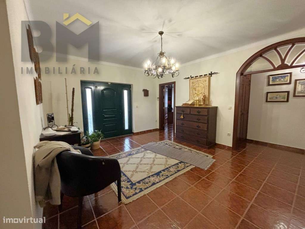 Moradia T4 com 5000m2 de terreno - Escalos de Baixo (Castelo Branco)-6