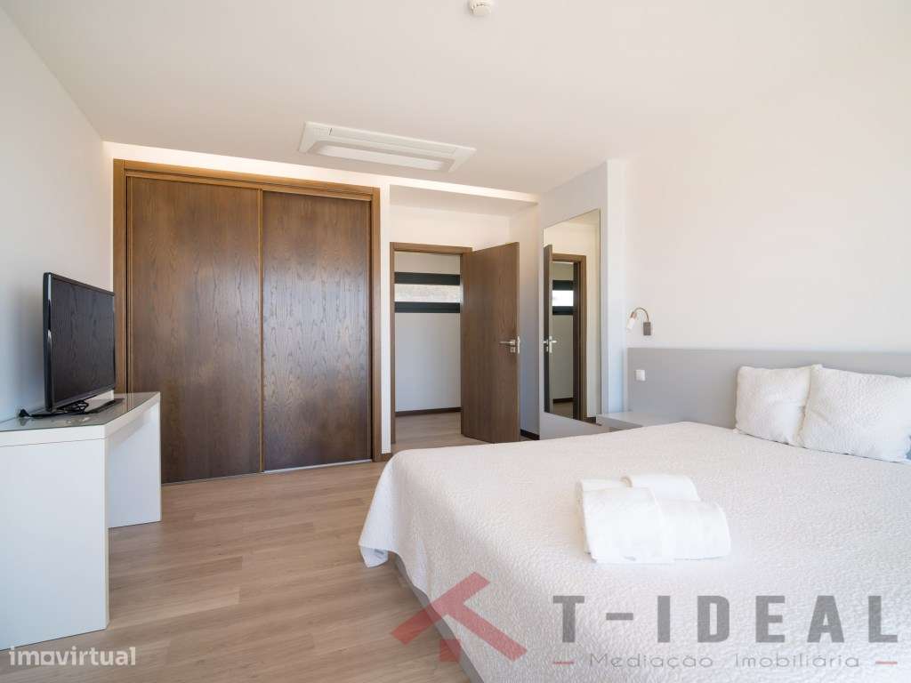 Moradia T4 com Vista de Mar-45