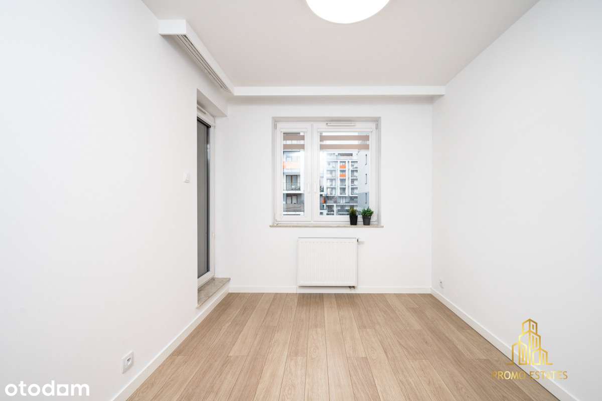 2 osobne pokoje + kuchnia, Przewóz, do wejścia-9