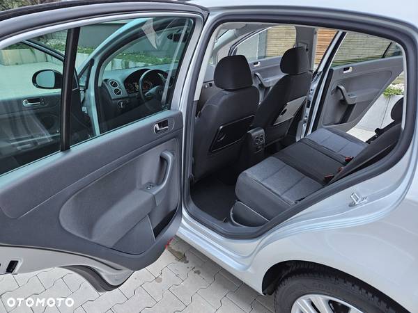 Volkswagen Golf Plus 1.2 TSI Highline - 18