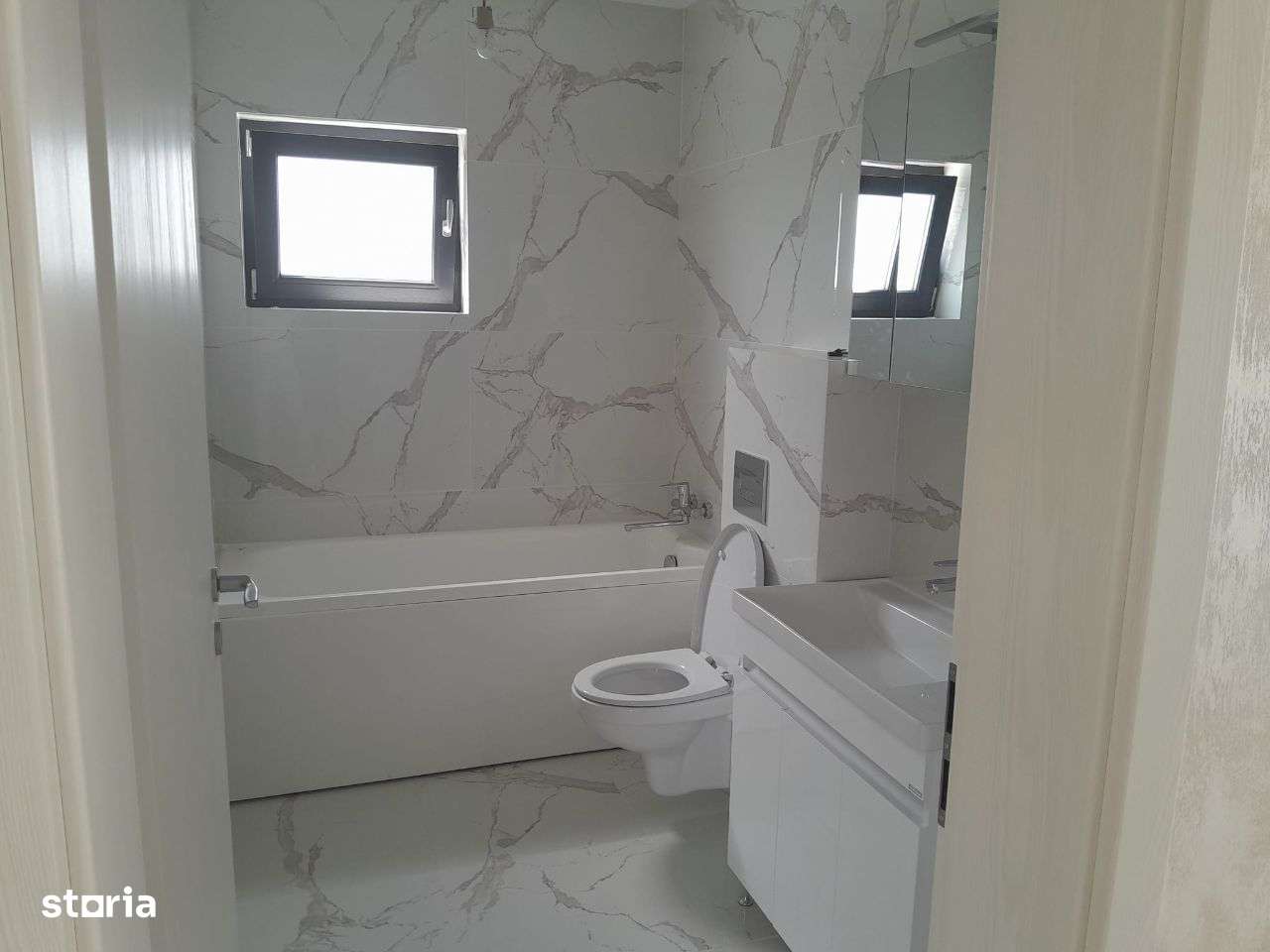 Casa individuala de vanzare in Comuna Berceni, aproape de Bucuresti - Imagine principală: 5/6