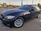 BMW Seria 3 320i Touring - 4