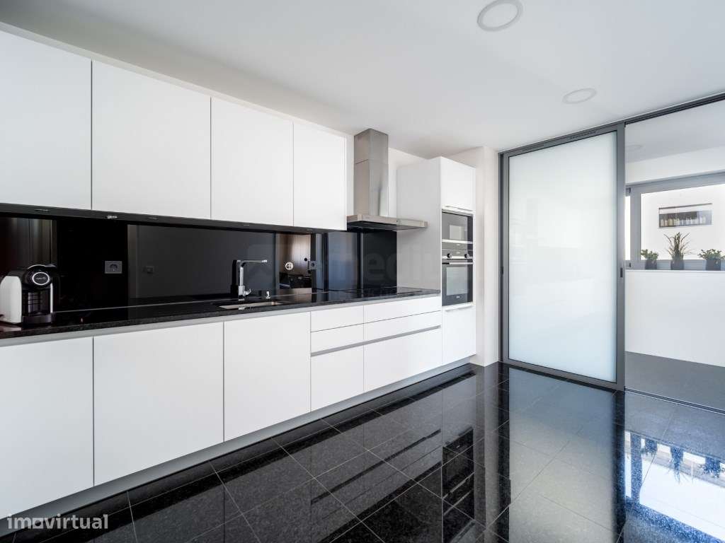 Apartamento T4 - Vista Cidade - Grande imagem: 5/42