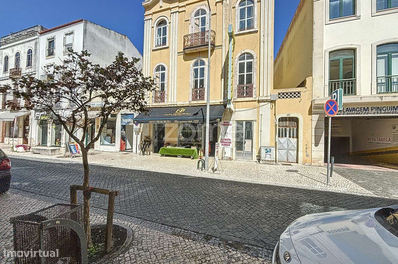 Investimento | Prédio | Boa Localização | Central - Grande imagem: 4/41