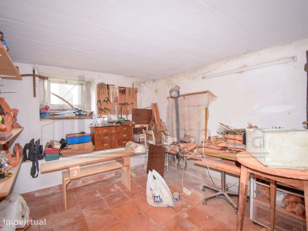 MORADIA INDEPENDENTE NO ESTORIL COM VISTA MAR-50