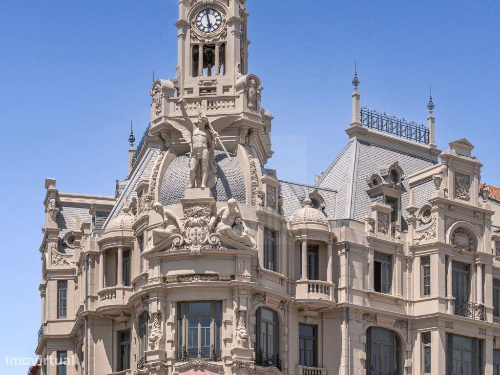 Apartamento T2 Avenida dos Aliados - Grande imagem: 4/29