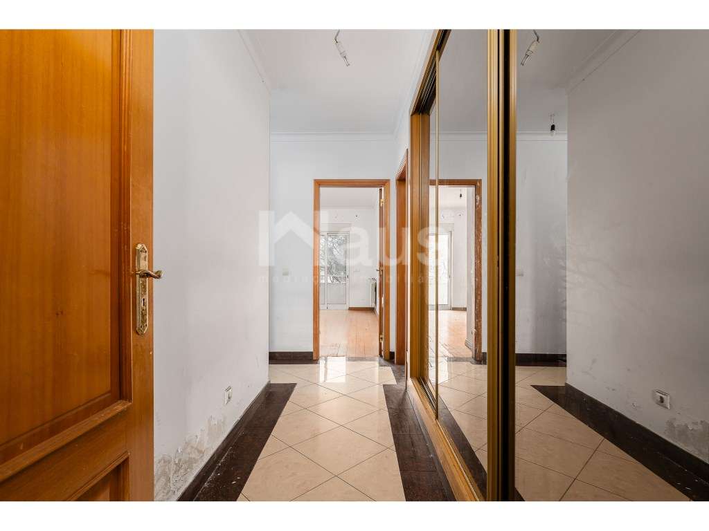 T3 com parqueamento e arrecadação-19