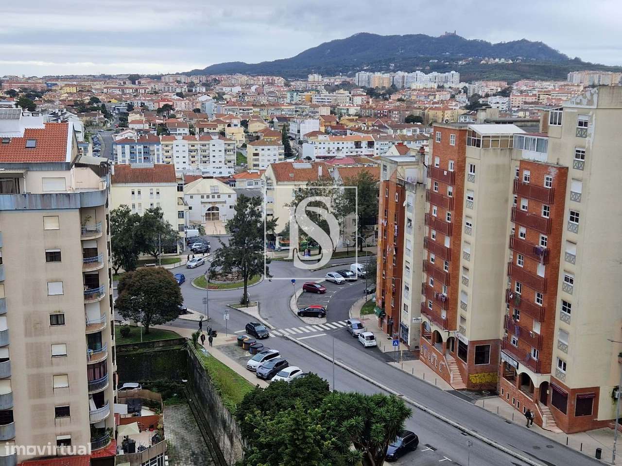 Apartamento T2 na Tapada das Mercês-20