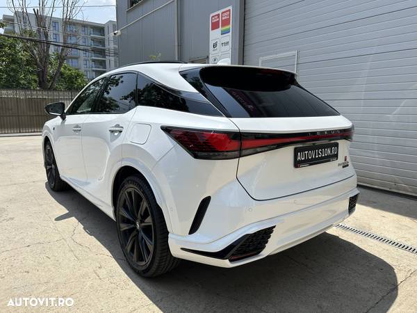 Lexus Seria RX - 7