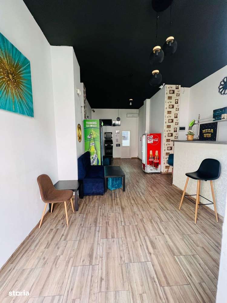 Spatiu comercial Racaciuni, central, vad bun, renovat preluare afacere - Imagine principală: 3/6